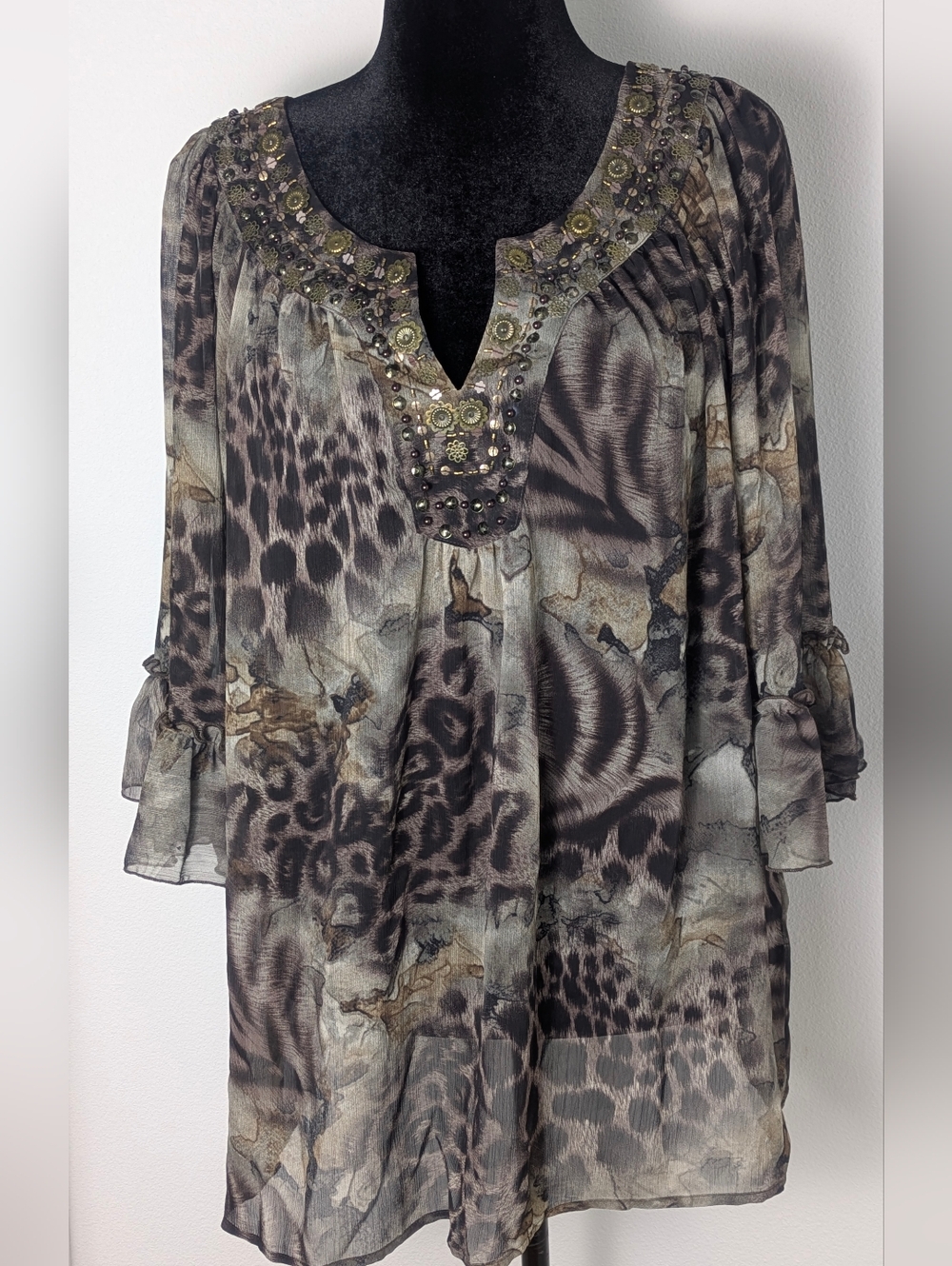 Mushka By Sienna Rose Top Womens Plus Size 3X Animal Print Embellished V Neck